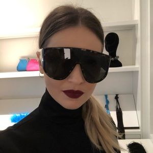 Meet your Posher, Marie